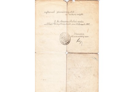 Fotografie - škola v Kunraticích