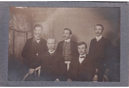 Fotografie - škola v Kunraticích