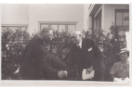 Fotografie - škola v Kunraticích