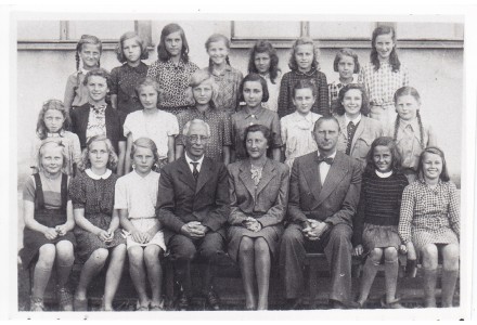 Fotografie - škola v Kunraticích