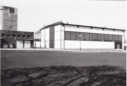 Fotografie - škola v Kunraticích