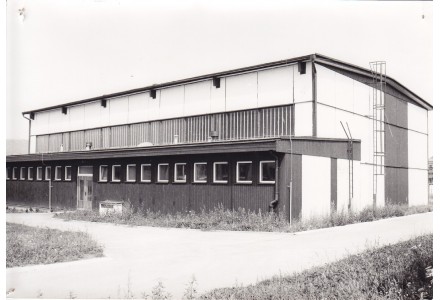 Fotografie - škola v Kunraticích