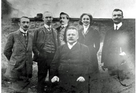 Fotografie - škola v Kunraticích