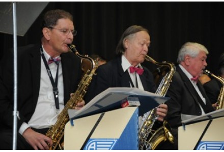 "Vzpomínka na Glenna Millera" v podání BIG BANDu