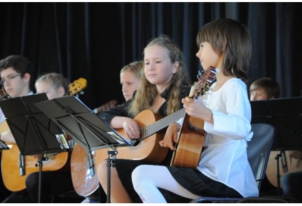 Koncert ke Dni seniorů 11.10.2015 od 15:00 v sokolovně 
