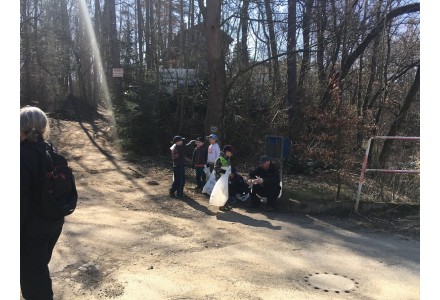 Ukliďme Kunratice - poděkování za opravenou Krellovu studánku