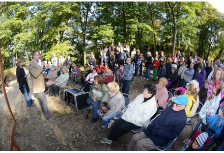 Nový hrad slavnostní otevření po sananci