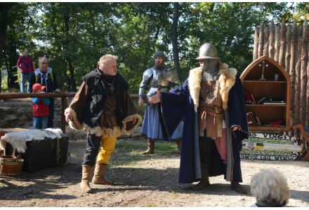 Nový hrad slavnostní otevření po sananci